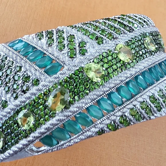 Judith Ripka Authentic Emerald & Silver and Silver Cuff Bracelet - Picture 6 of 9
